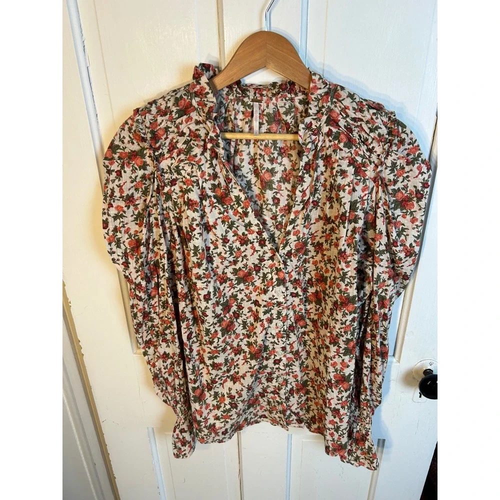 Free People Meant To Be Floral Roses Cotton Poet Blouse Statement Sleeves‎ Small